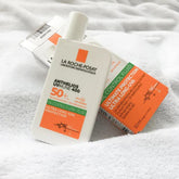 لا روش بوزيه أنثيليوس إكس إل سائل خفيف للغاية بعامل حماية من الشمس 50+